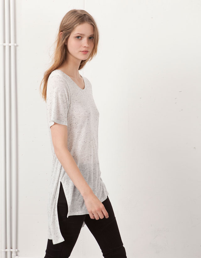 http://static.bershka.net/4/photos2/2015/V/0/1/p/2006/523/812/2006523812_1_2_4.jpg