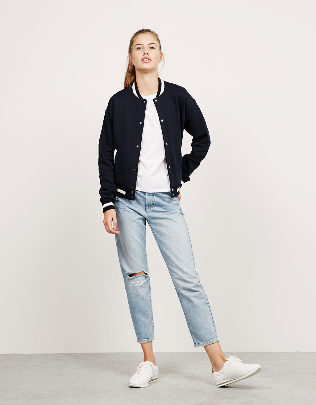 BERSHKA 'SPECIAL PRICES' DESDE 4,99€ BERSHKA 'SPECIAL PRICES' DESDE 4,99€