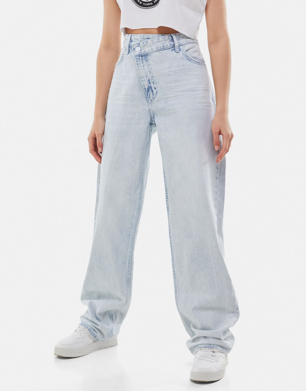 bershka -  Asymmetrische Baggy Jeans Damen 40 Hellblau