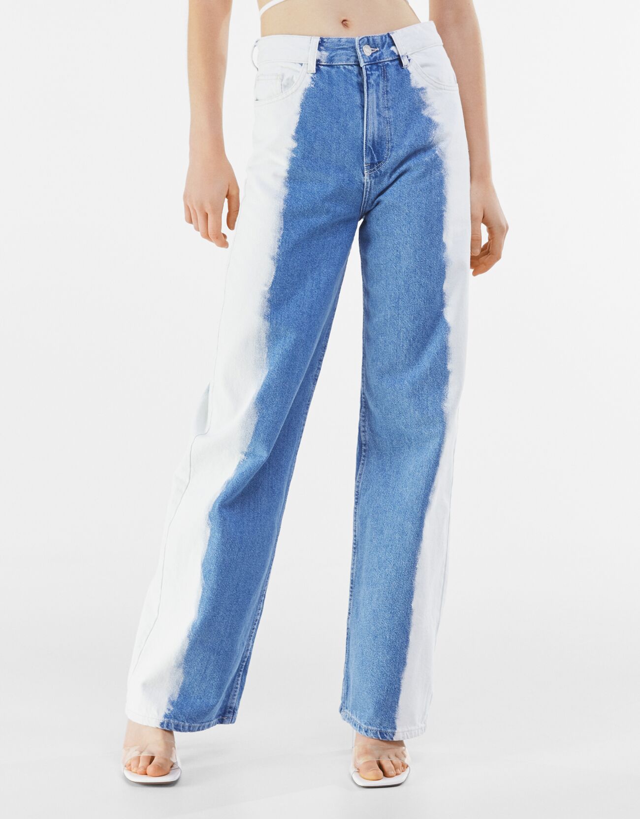 Artikel klicken und genauer betrachten! - 90'S Jeans Mit Kontrasten An Der Seite Color: Ausgewaschenes Blau Size: 40 Material: Baumwolle Farbe: Ausgewaschenes Blau Größe: 40 | im Online Shop kaufen