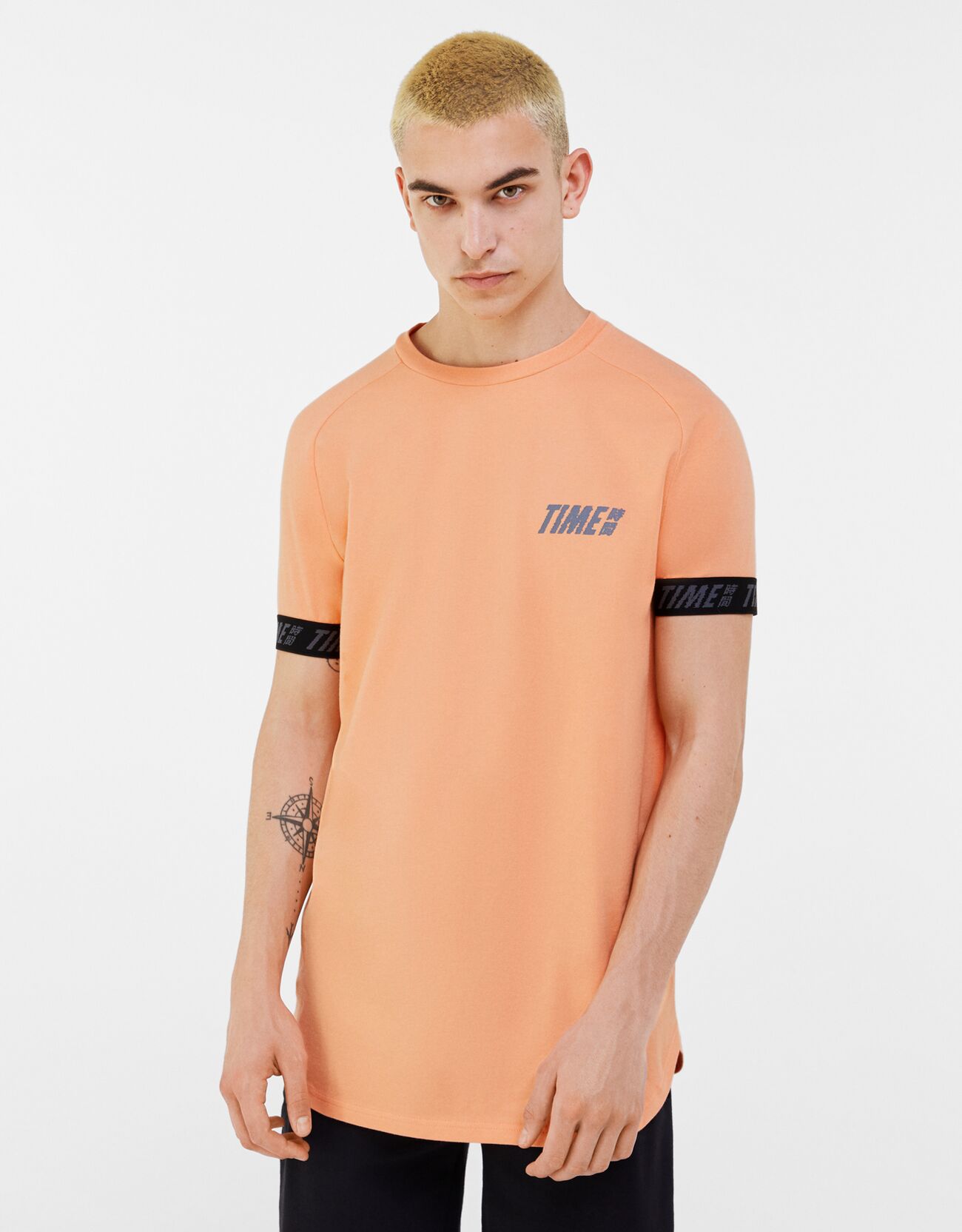 Bershka T-Shirt Manches Courtes Muscle Fit Élastique Homme M Orange