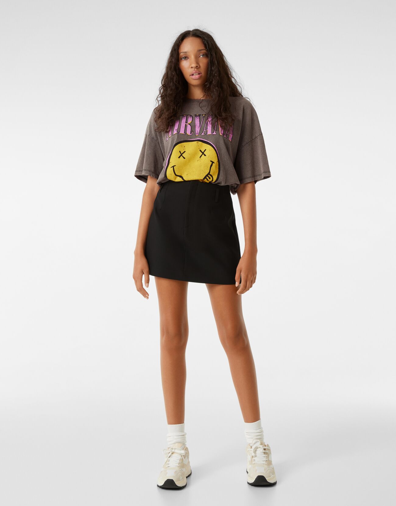 Bershka Camiseta Manga Corta Print Nirvana Mujer Xs Gris