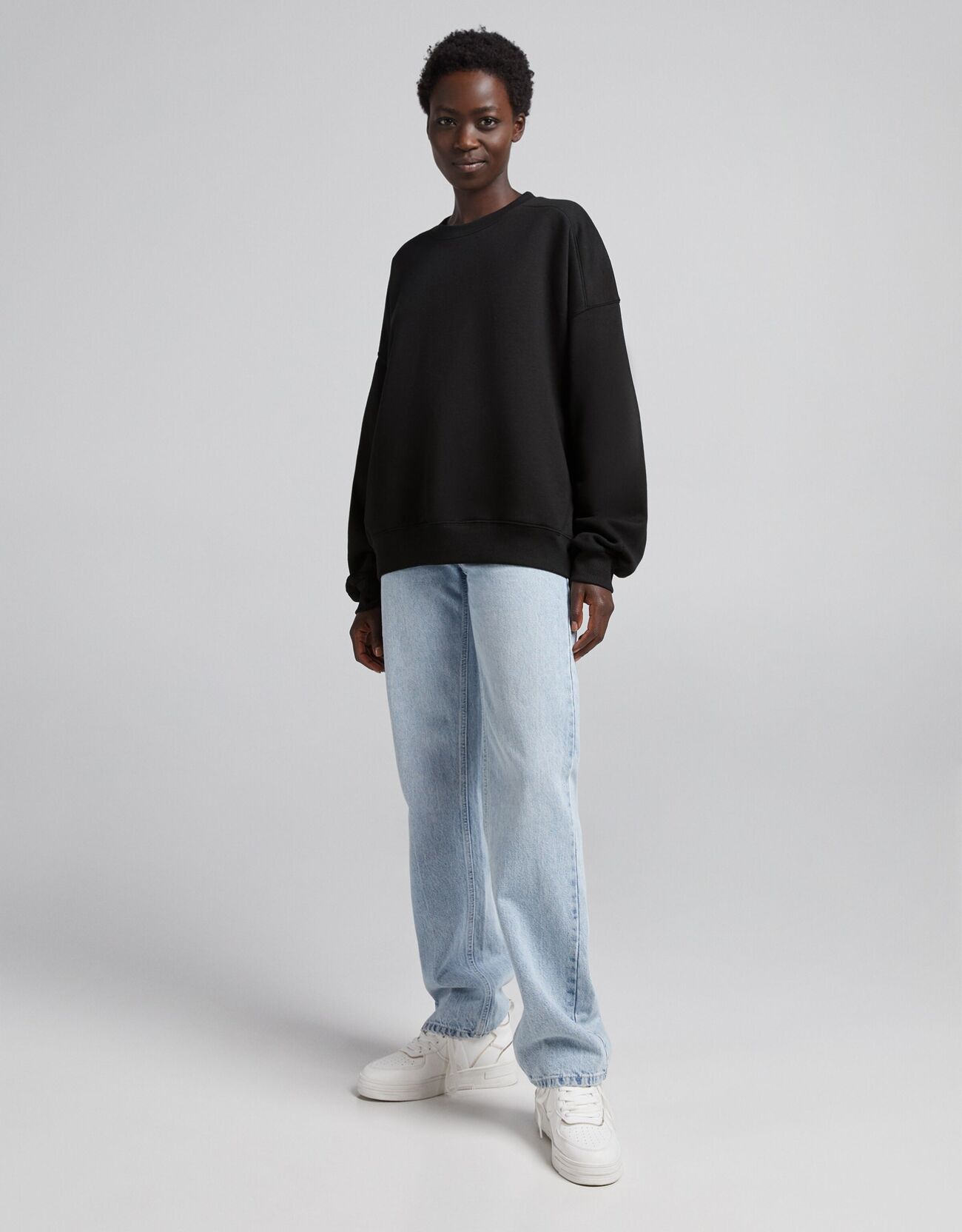 Nuevo Sudaderas Negras Bershka | Compra Online a Precios Super Baratos