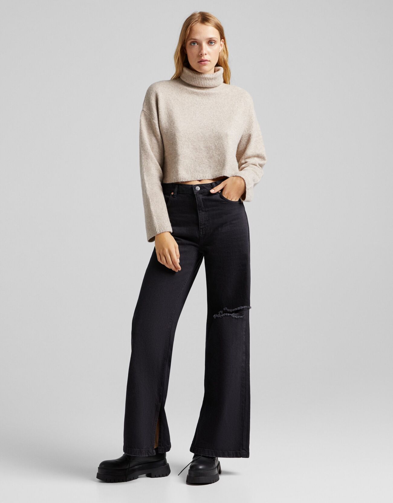 Bershka Pull Cropped Col Roulé Femme S Sable