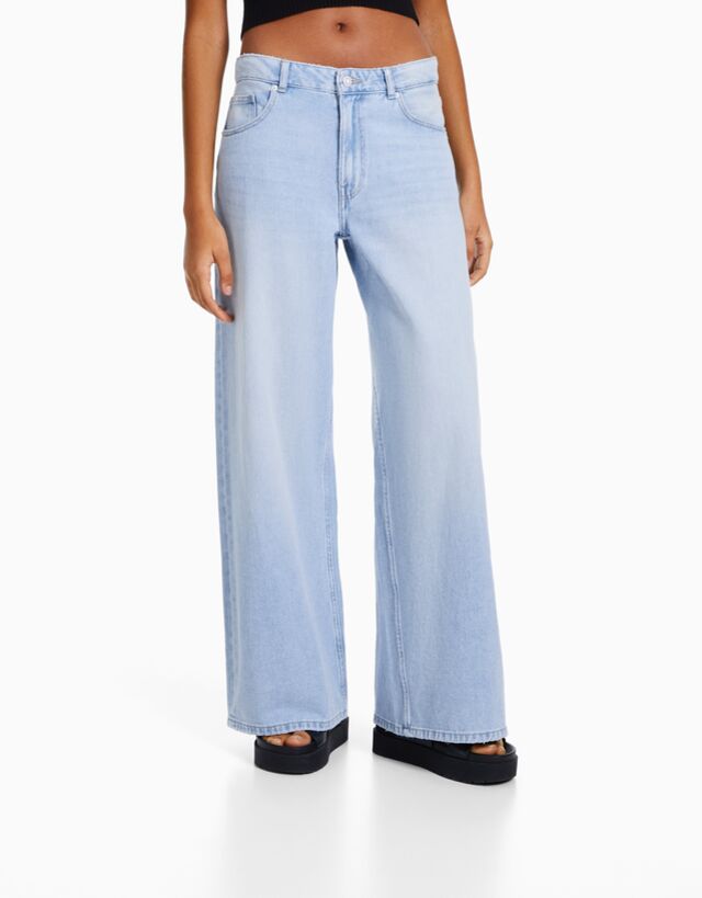 Bershka Jeans Mit Weitem Bein Damen 40 Hellblau