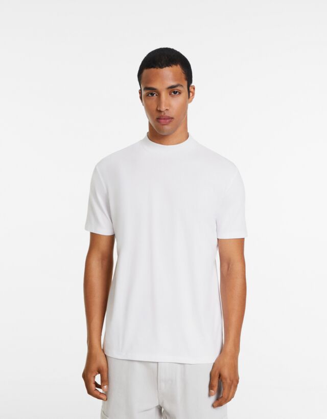 Bershka T-Shirt Mit Geripptem Stehkragen Herren Xl Weiss