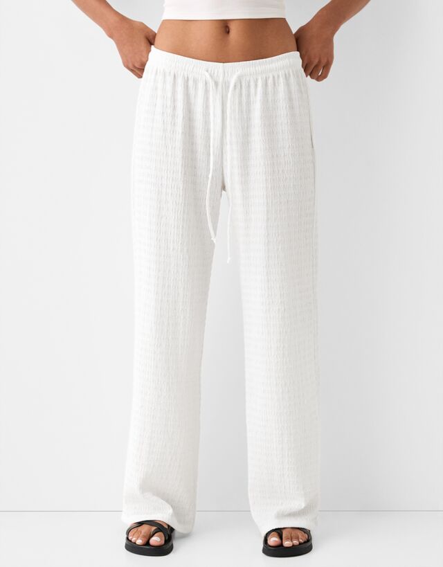 Bershka Pantalón Recto Gofrado Mujer Xl Blanco Roto