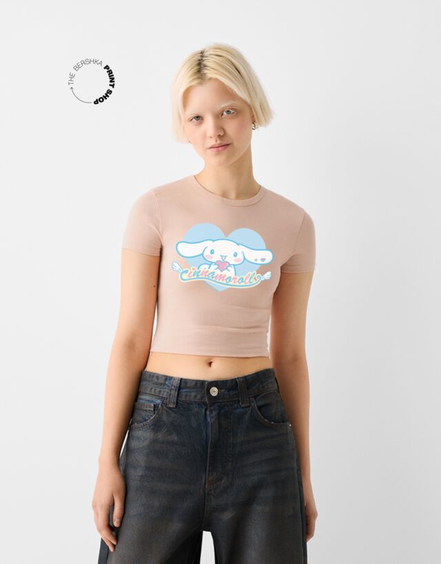 Bershka Cinnamoroll – Krótka Koszulka Z Krótkim Rękawem I Nadrukiem Kobieta S Różowy