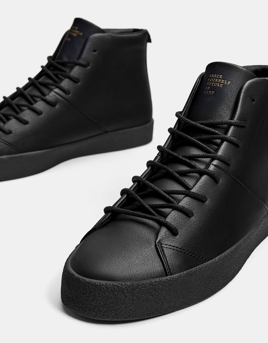 Botines deportivos hombre sales