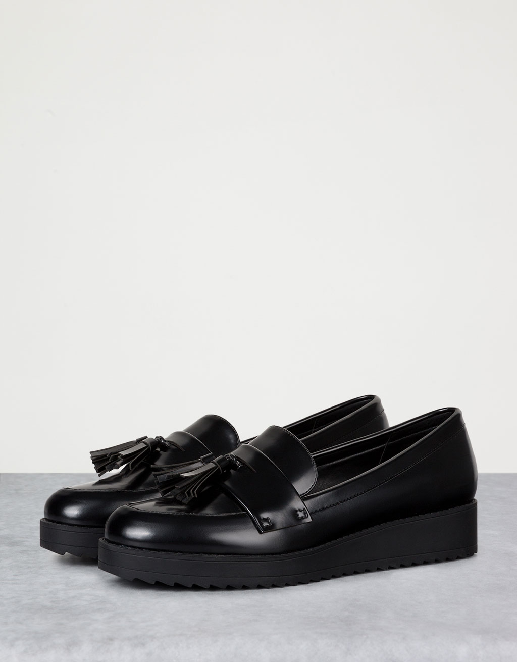 chaussure bershka