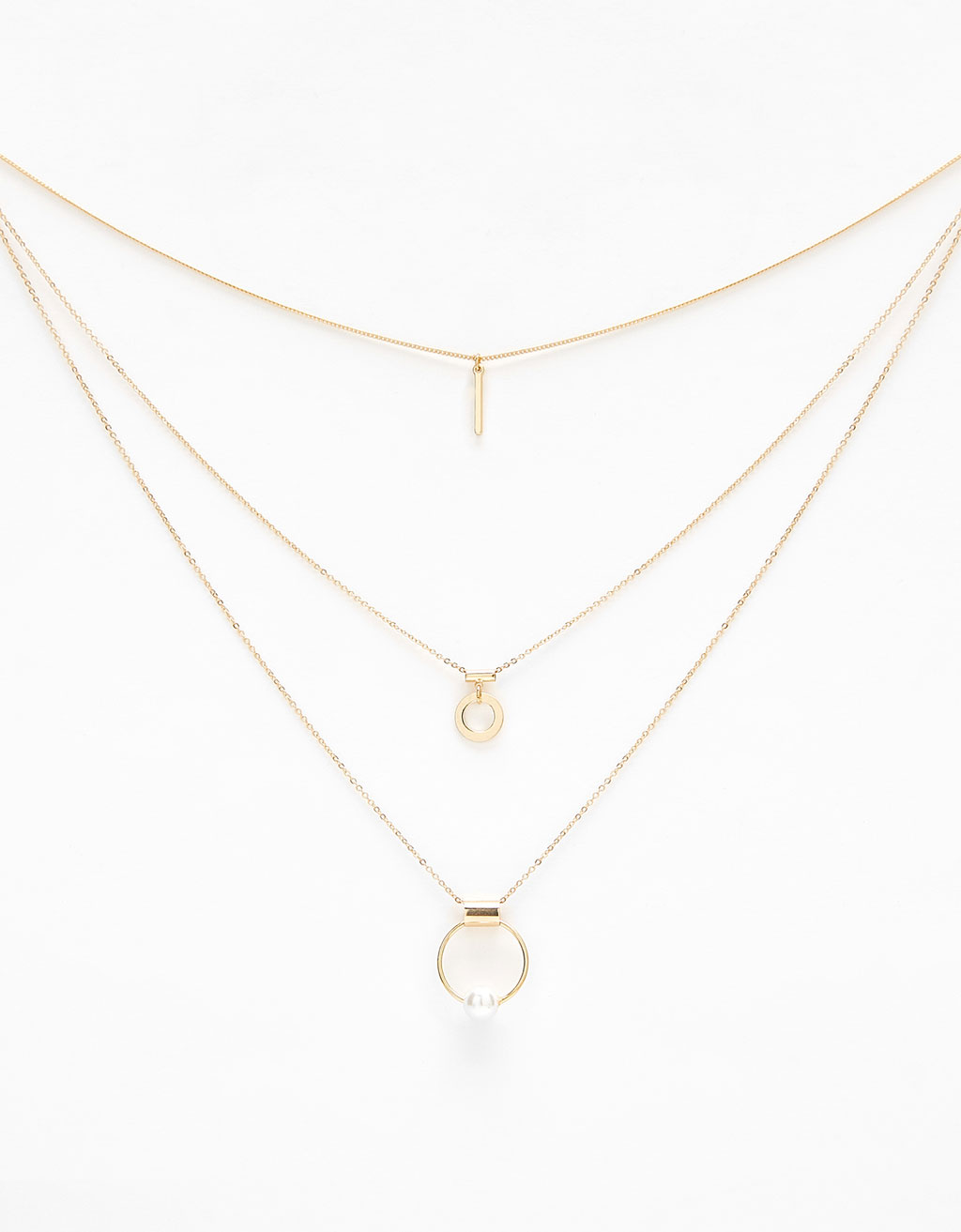 Collier ras-de-cou chaîne détail perle