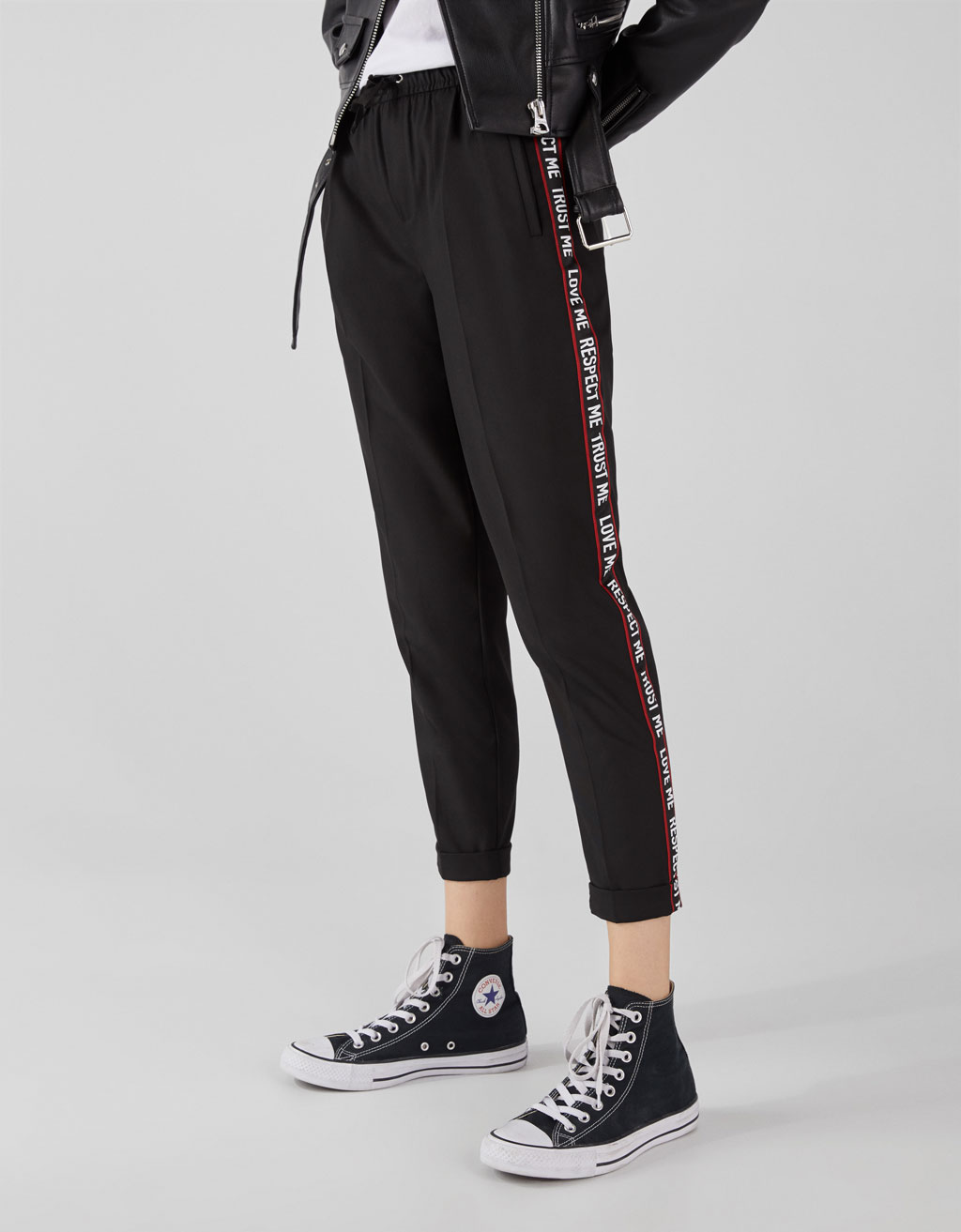 Tailored jogging trousers - null 