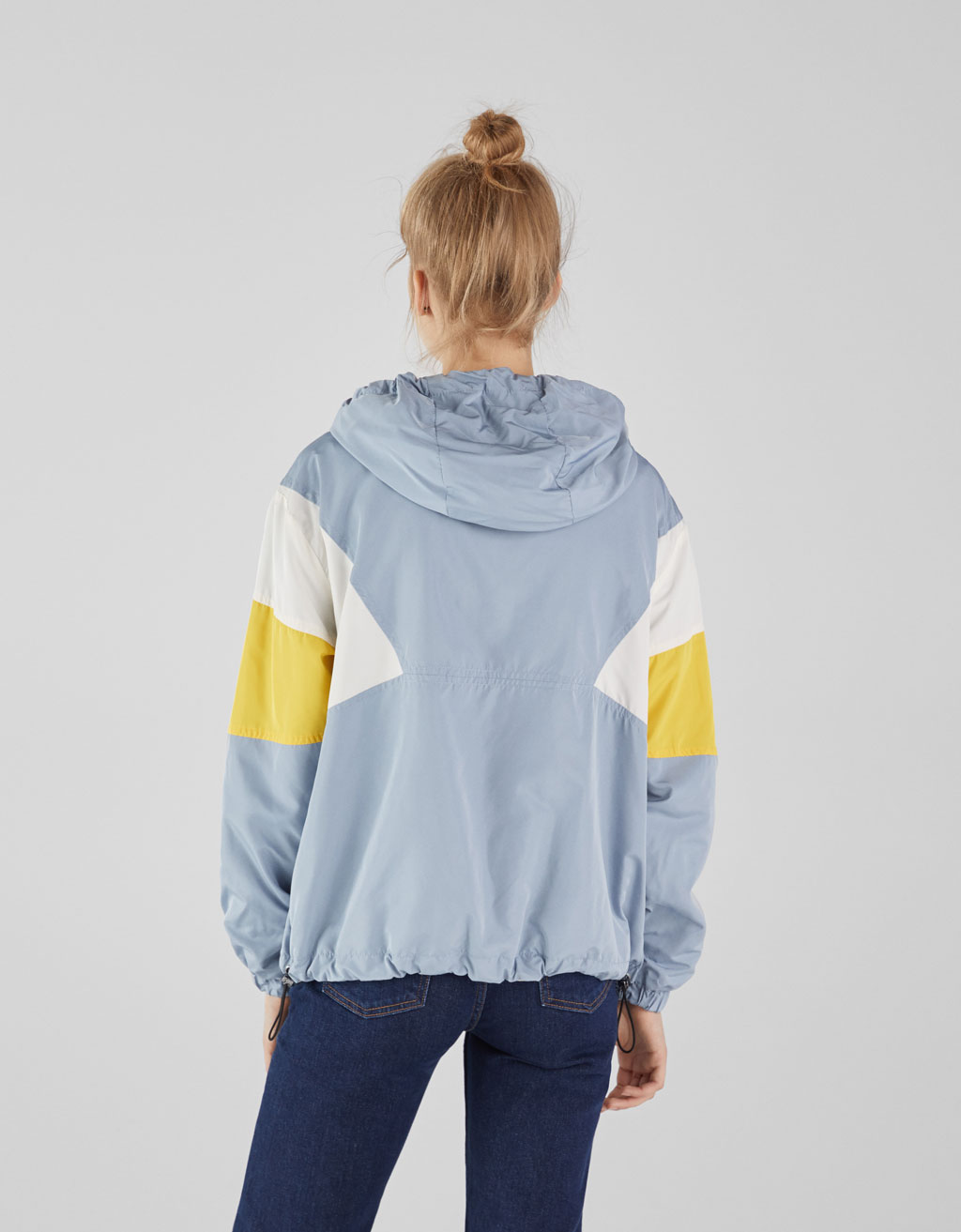 veste avec poche devant