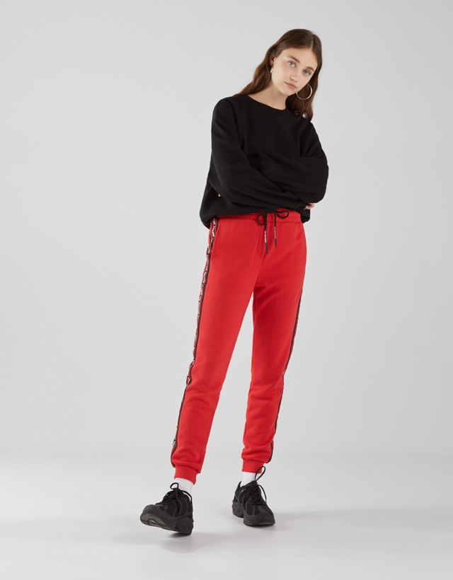 bershka velour jogger