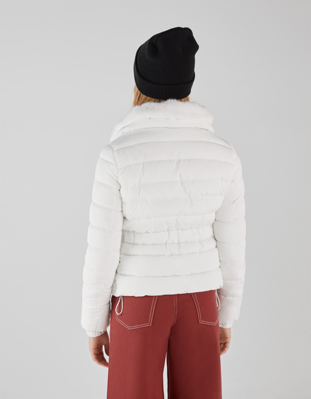 Suni Kurk Yaka Sisme Mont Kadin Bershka