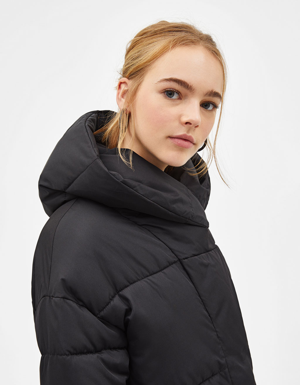 short puffer coat with hood