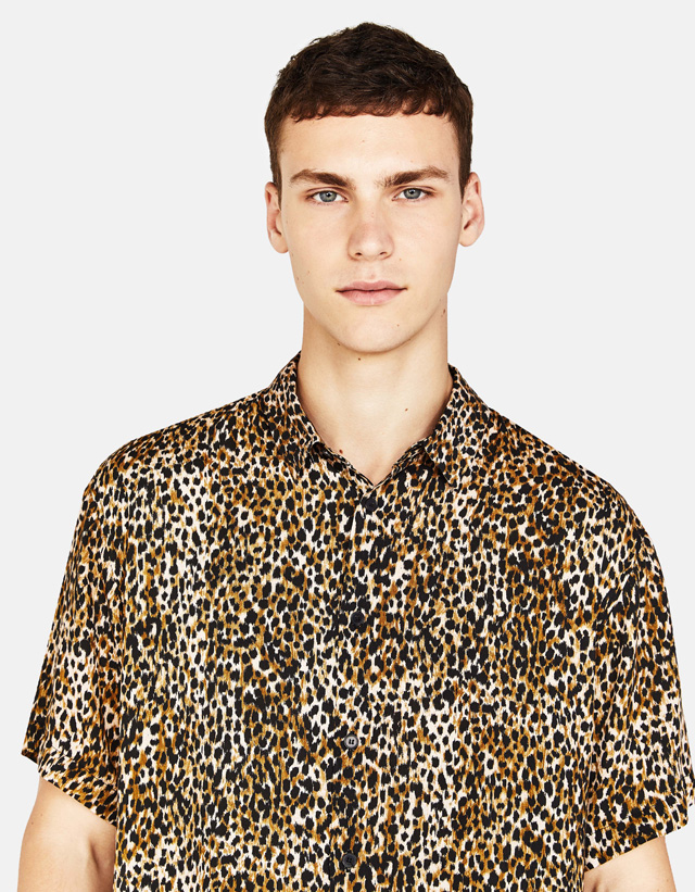 Hemd mit Leopardenmuster