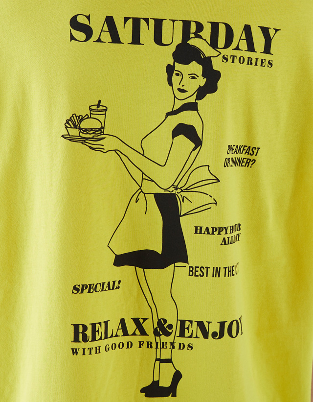 Kastenförmiges Shirt mit Slogan