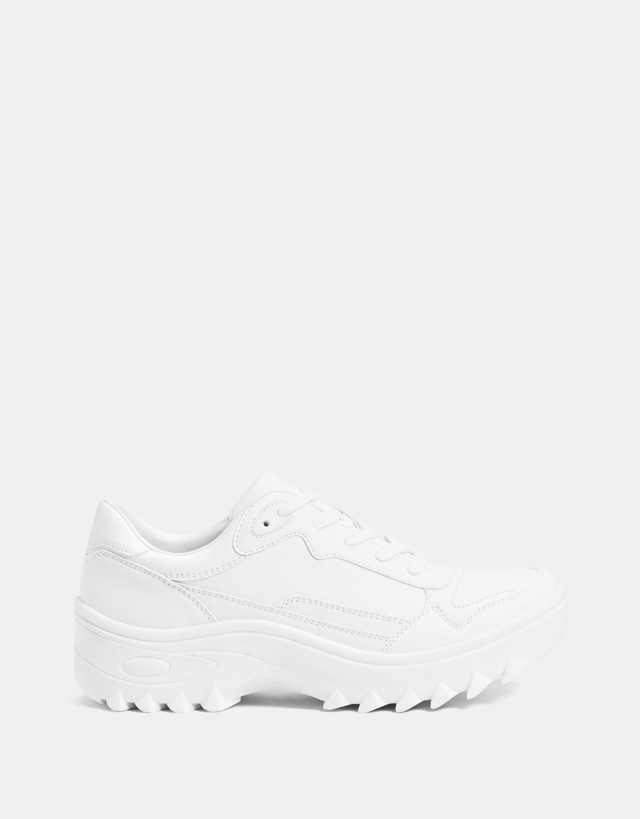Weiße Plateau-Sneaker