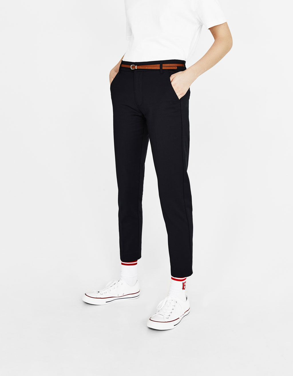 Pantalón chino cinturón - Promo Accesorios -50% - Bershka España - Islas  Canarias