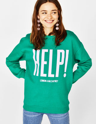 Oversize-Sweatshirt mit Schriftzug