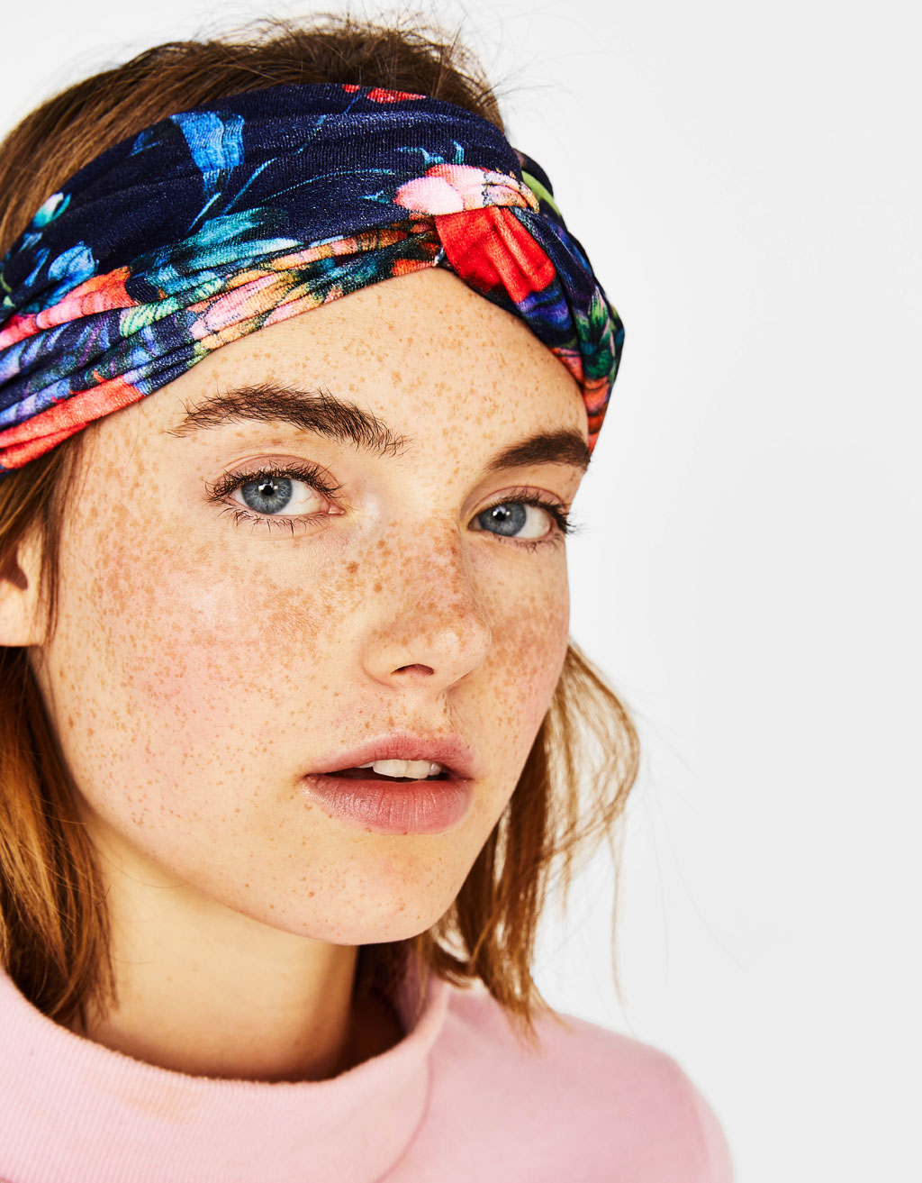 velvet headband trousers bershka