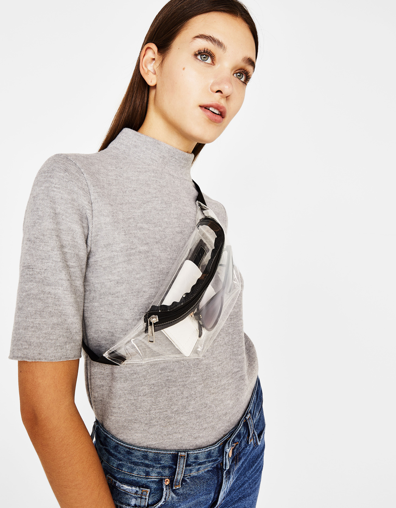 Riñoneras transparentes hotsell bershka
