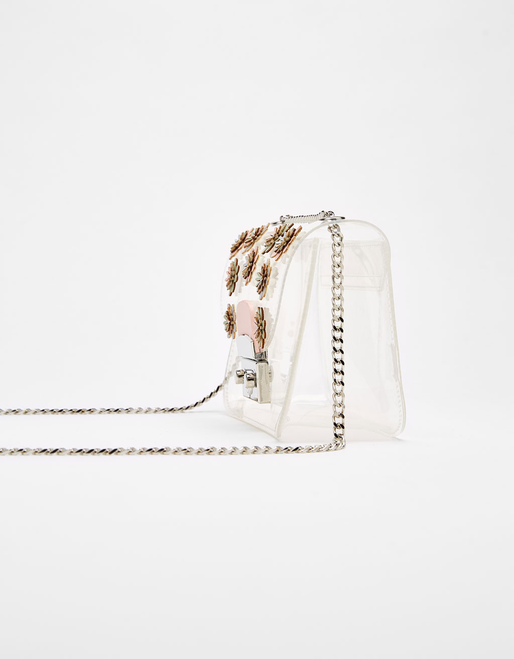 Bolso transparente con flores