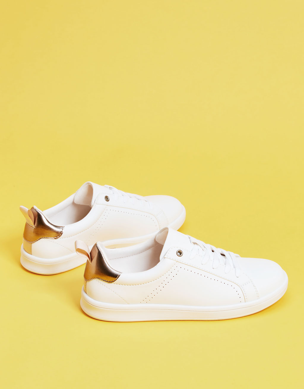converse blancas mujer bershka converse blancas mujer bershka