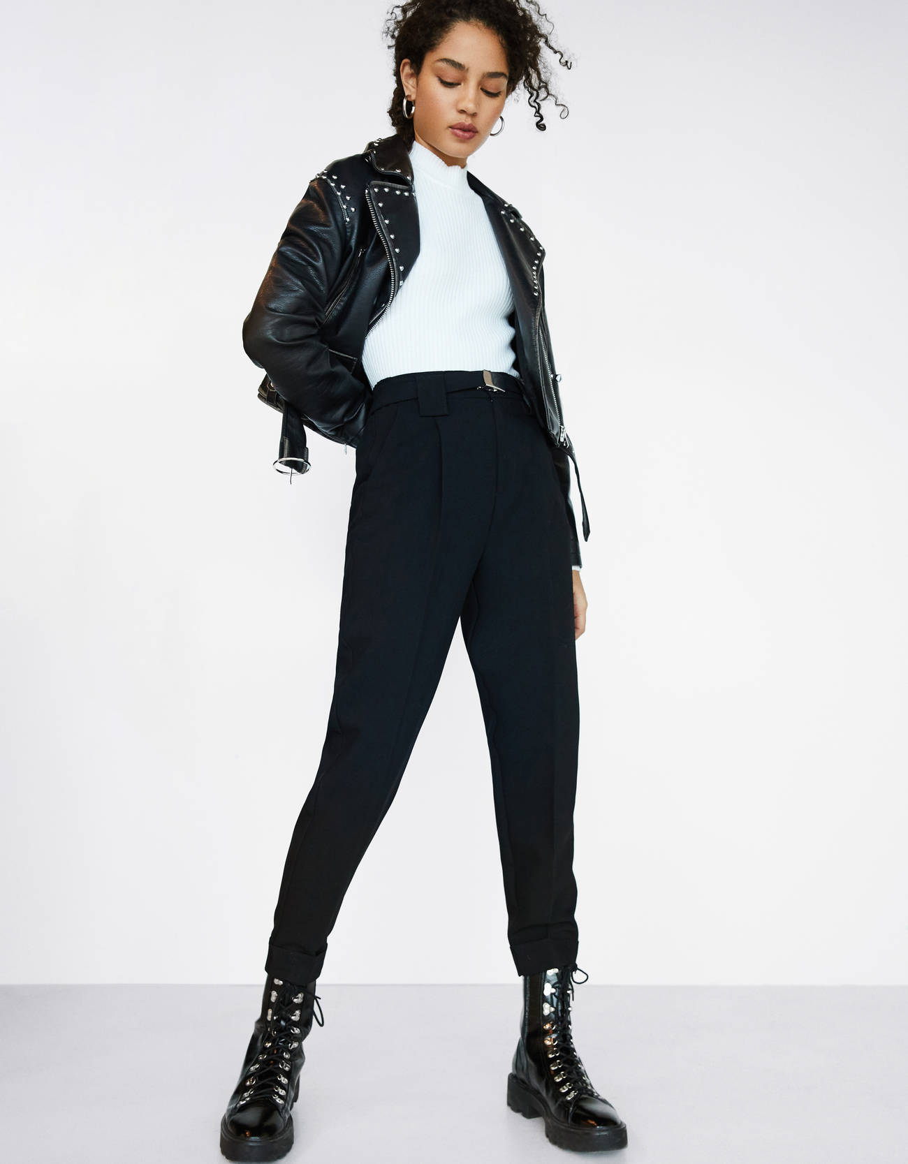Bershka Kemerli pensli pantolon 0 Bershka Kemerli pensli pantolon 1