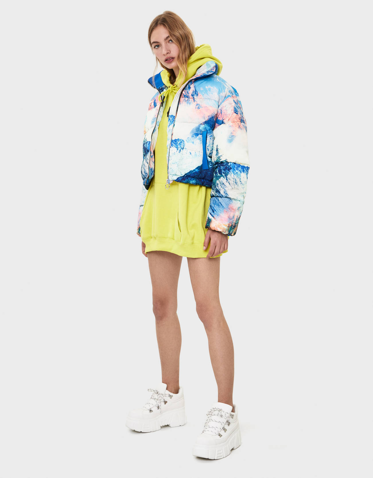 Bershka Baskılı şişme mont 4 Bershka Baskılı şişme mont 5