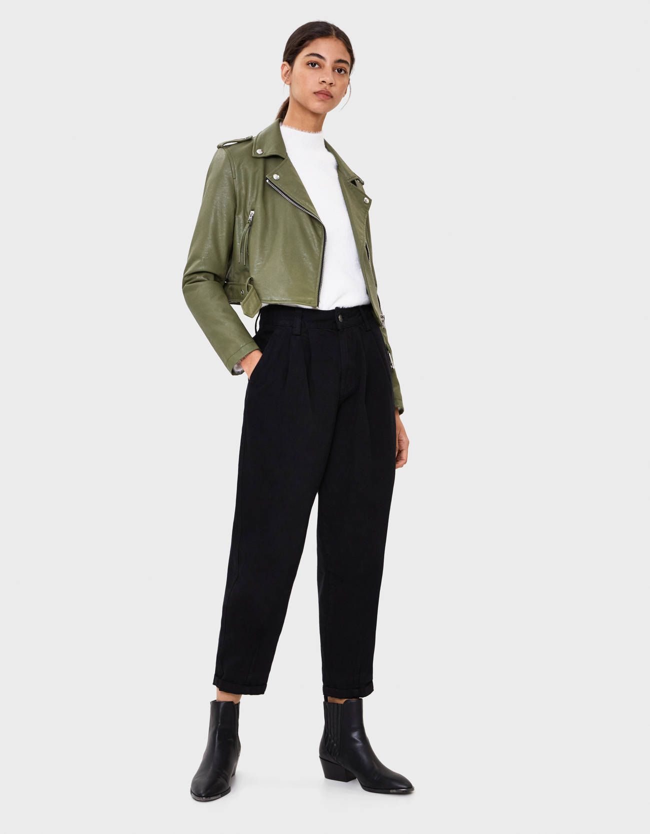 Bershka Suni deri crop biker ceket 4 Bershka Suni deri crop biker ceket 5
