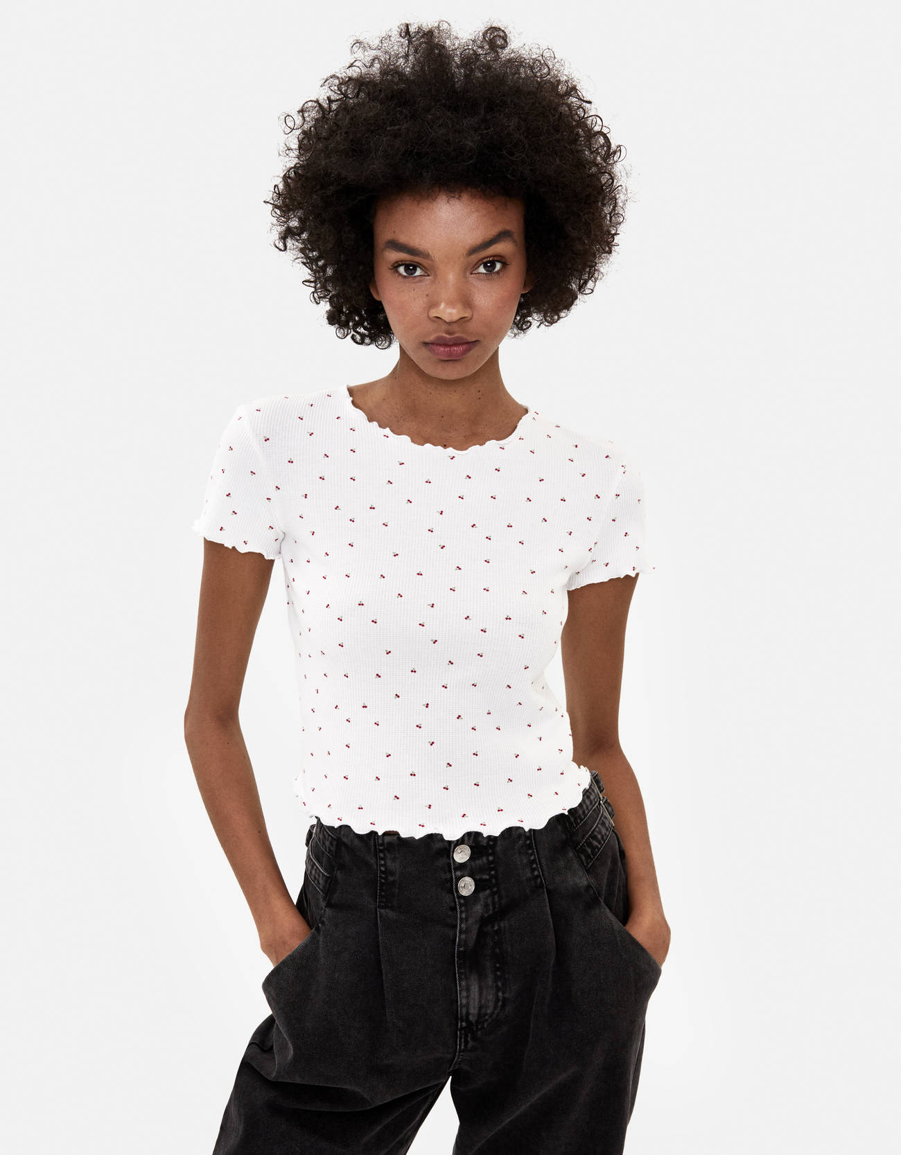Tricou Curly Articole Basice Bershka Romania