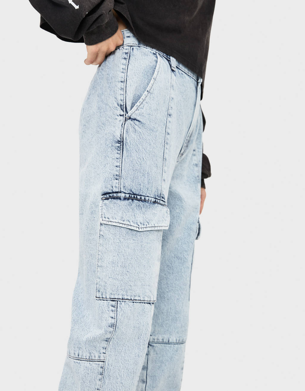 cargo joggers bershka