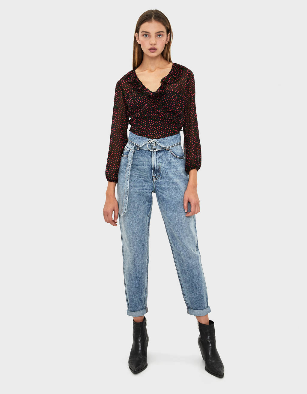 mom jeans with belt