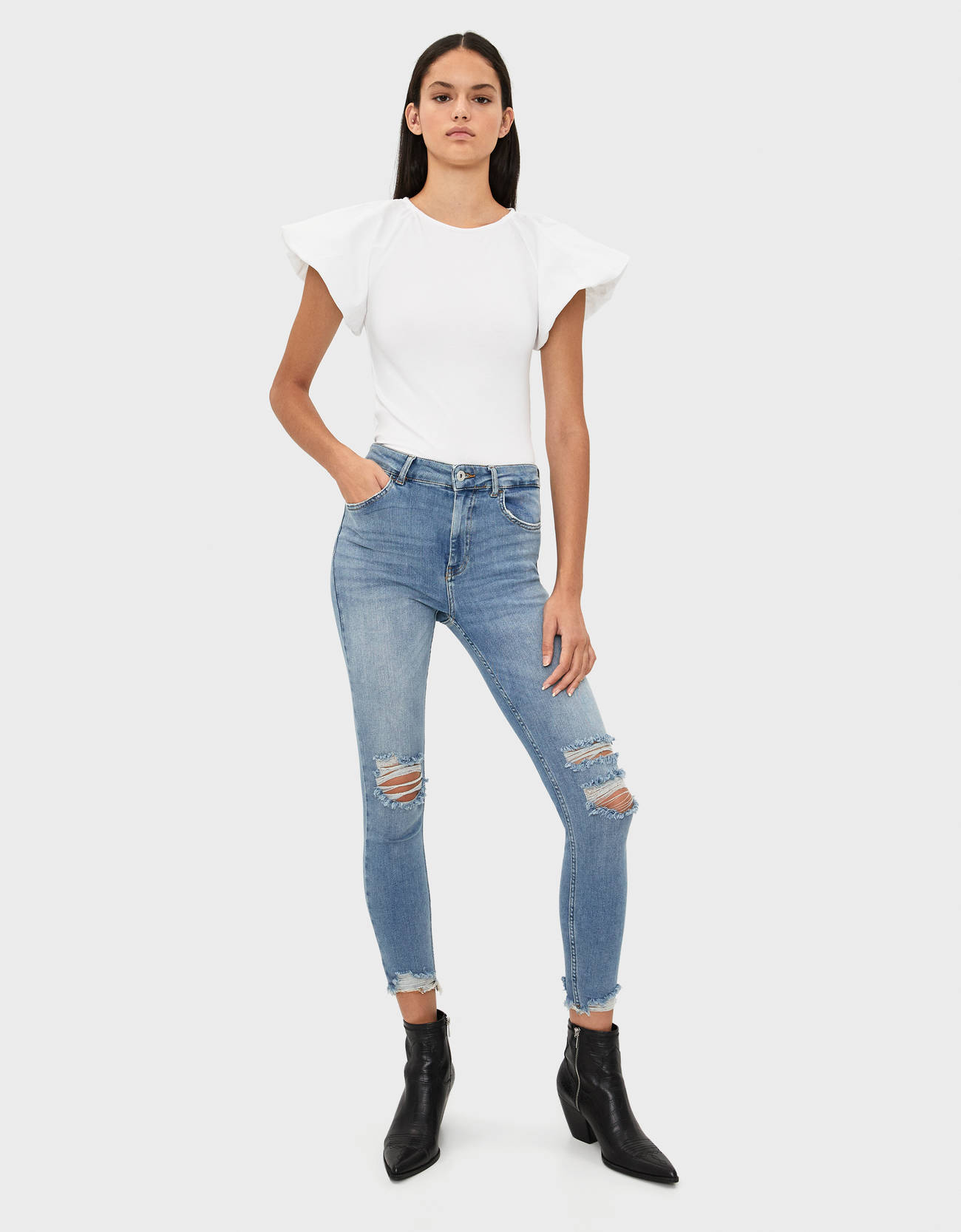 High waist skinny jeans with rips 