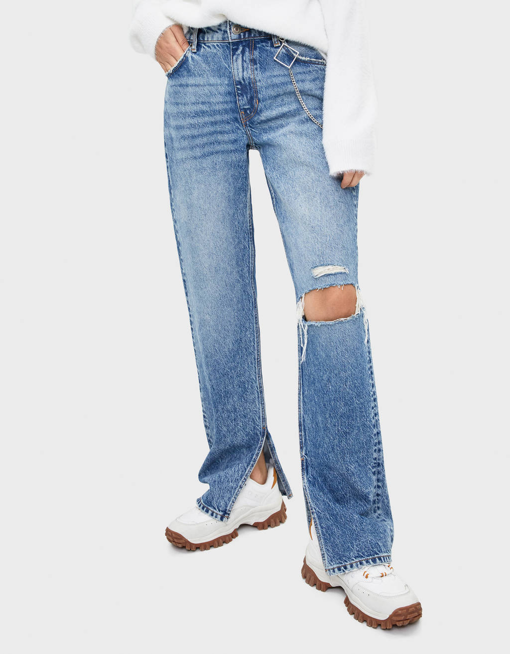 Loose fit jeans with chain - Party Collection - Bershka Bosnia and  Herzegovina