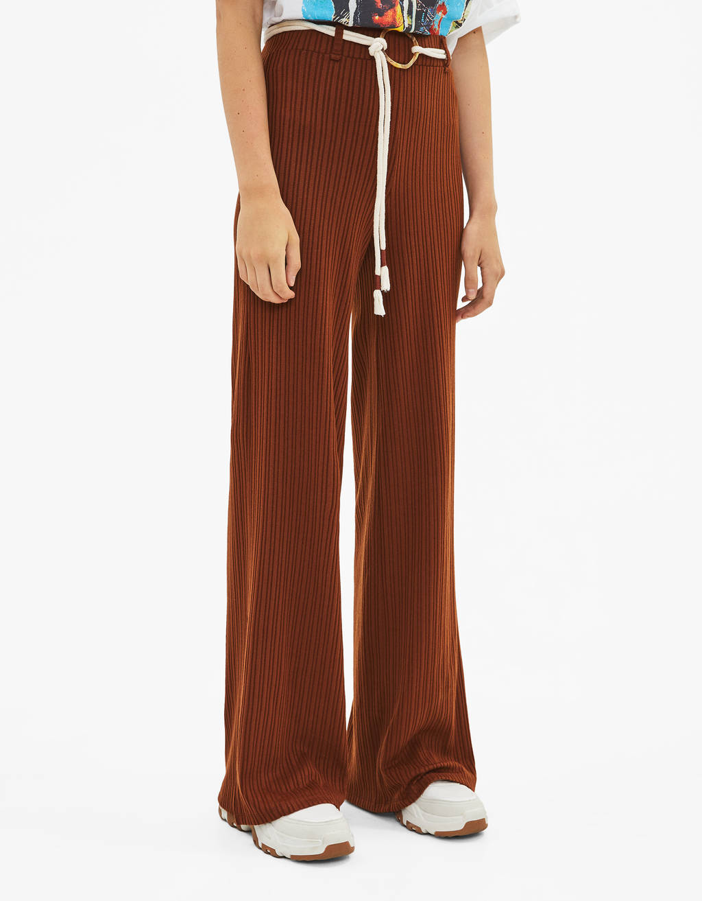 Flared trousers with belt - Woman | Bershka