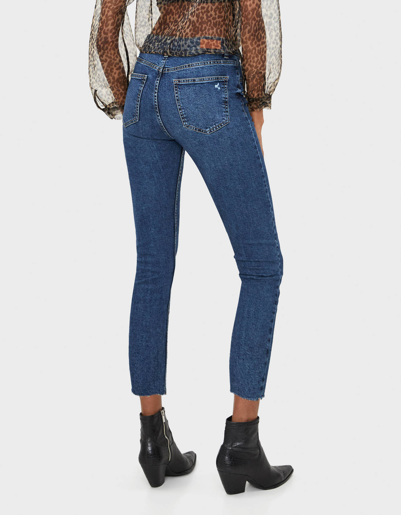 cropped slim fit jeans