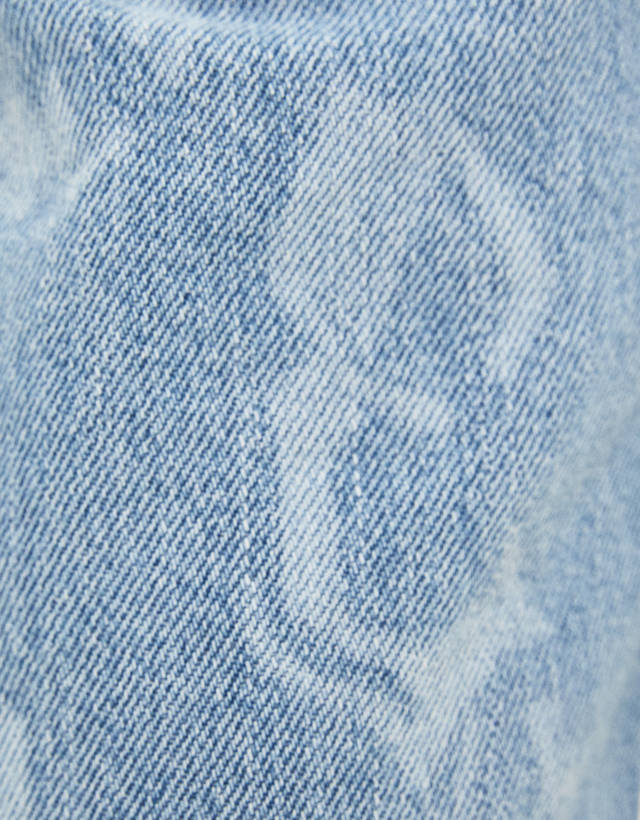 Boyfriend jeans with laser print - null 