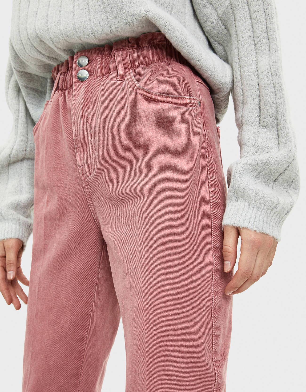 Bershka Beli elastik pantolon 4 Bershka Beli elastik pantolon 5