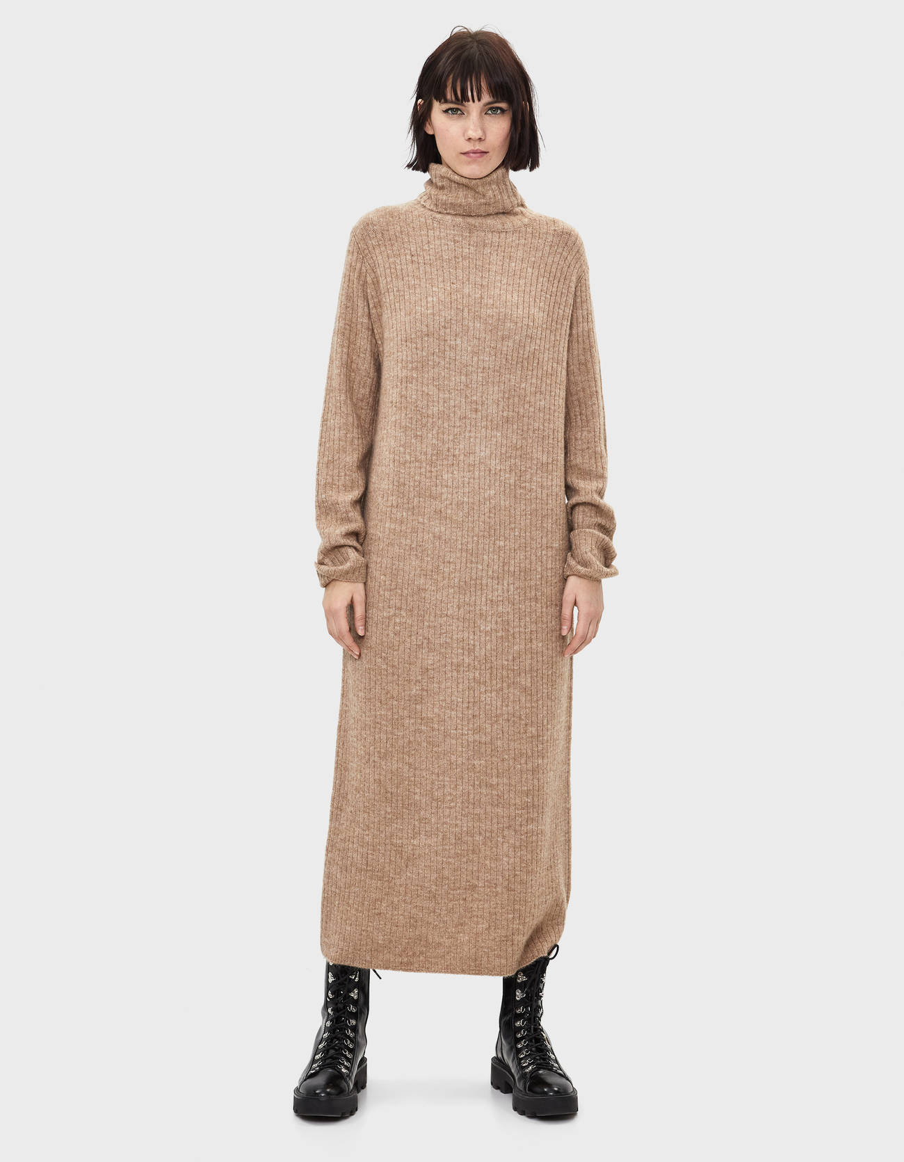Lange Jurk Met Opstaande Kraag Jurken Bershka Netherlands