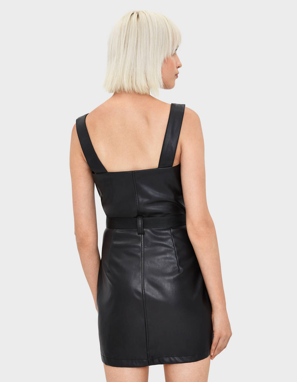 レザー風ユーティリティワンピース ミニ Bershka Japan 日本