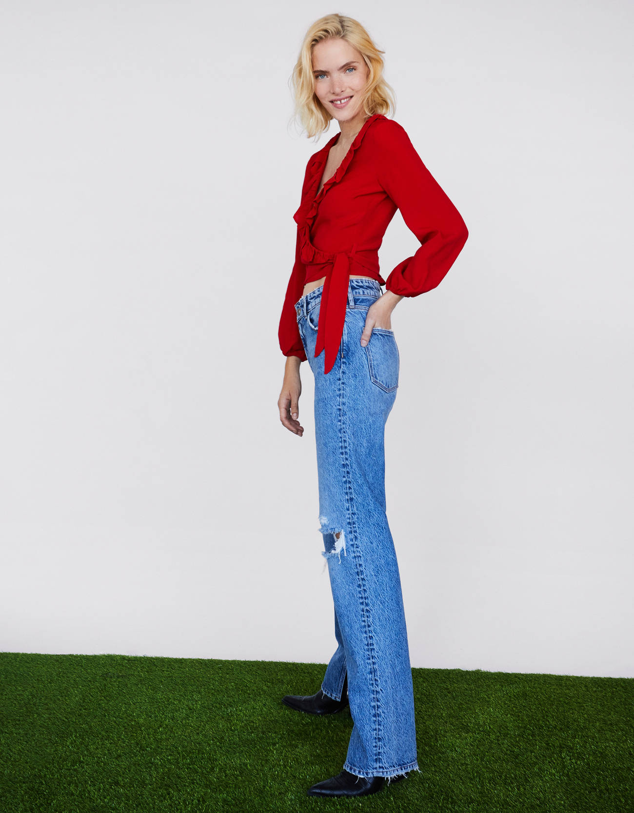 Bershka Volanlı bluz 2 Bershka Volanlı bluz 3