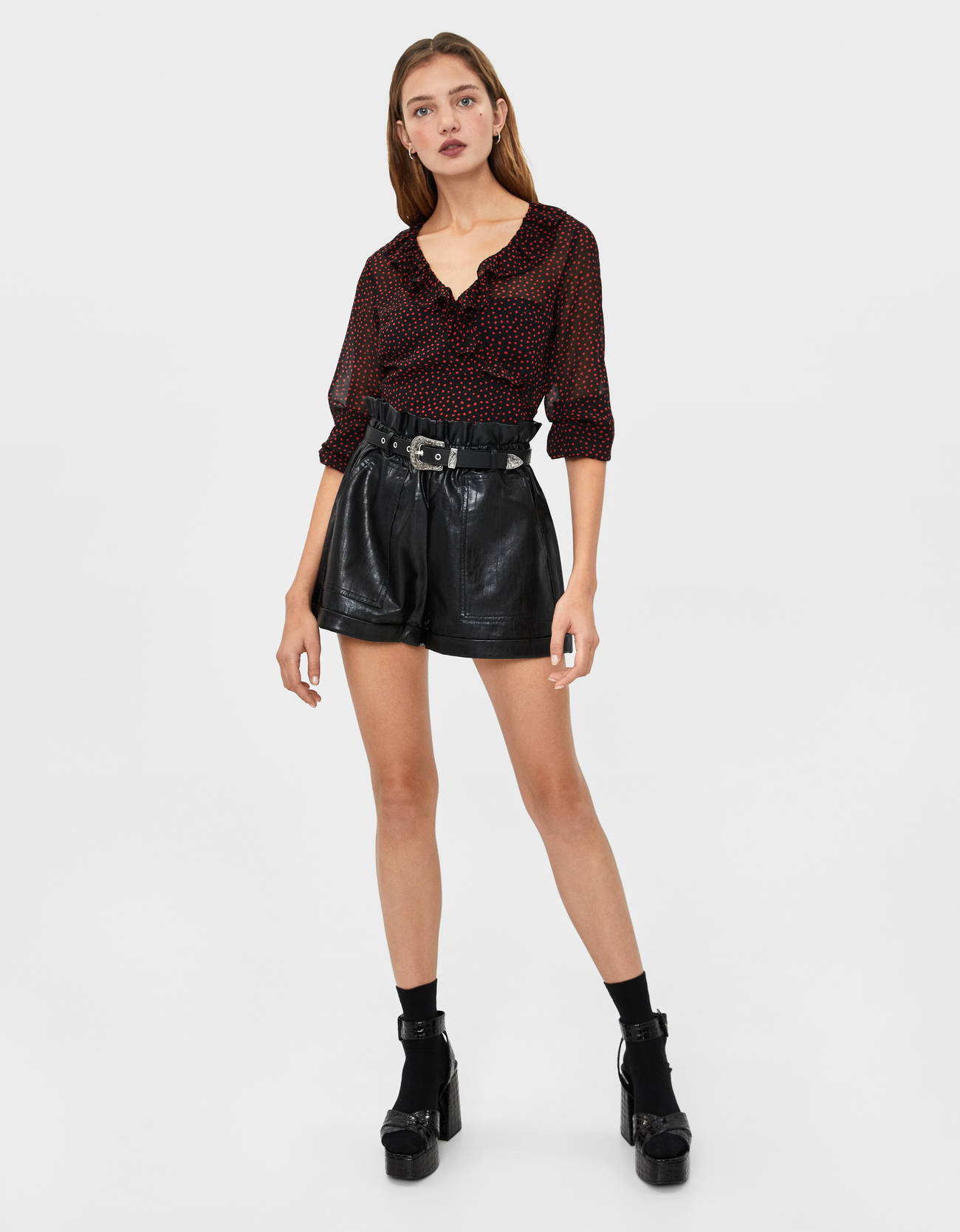 Bershka Volanlı bluz 6 Bershka Volanlı bluz 7