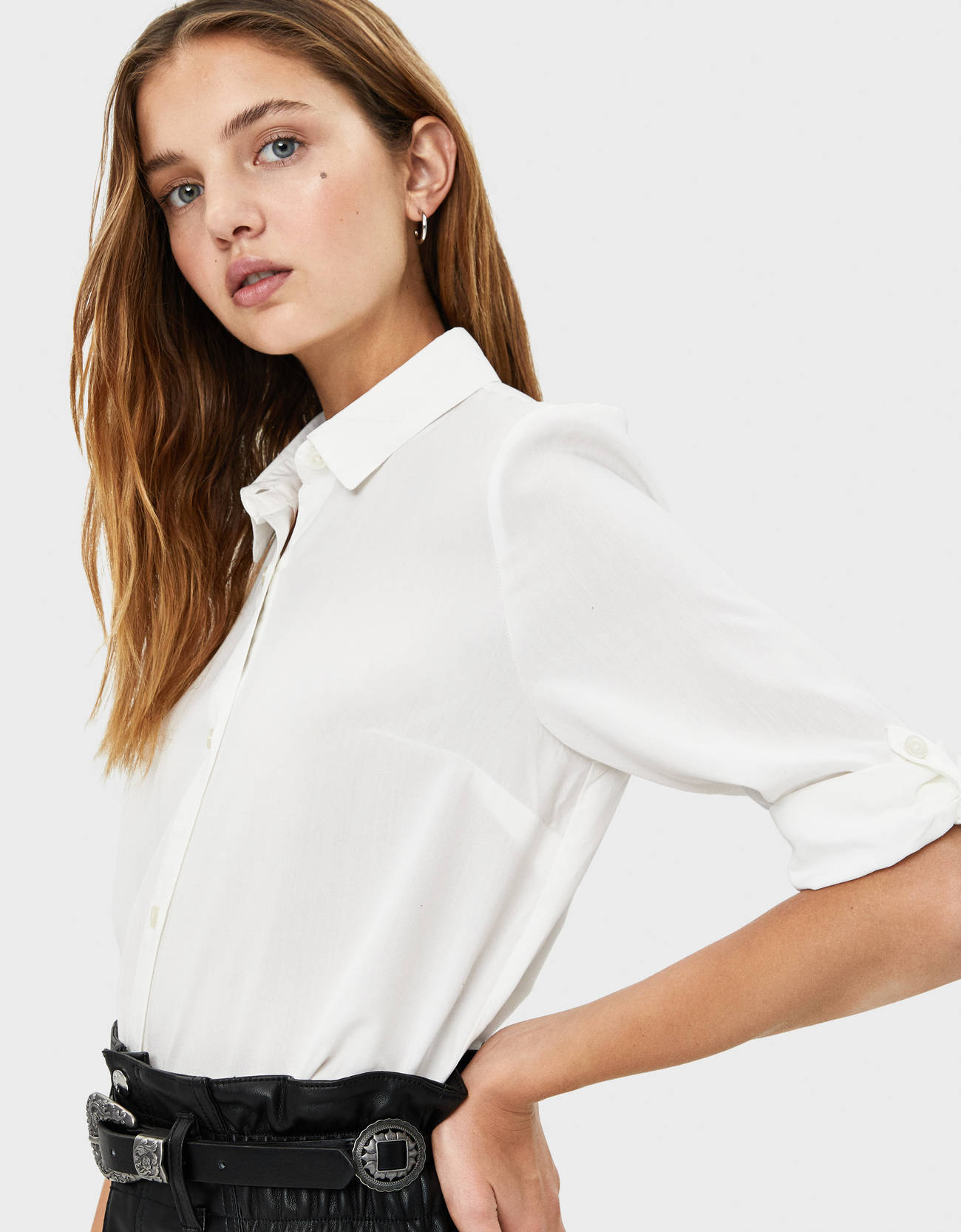 Bershka Kıvrık kollu gömlek 10 Bershka Kıvrık kollu gömlek 11