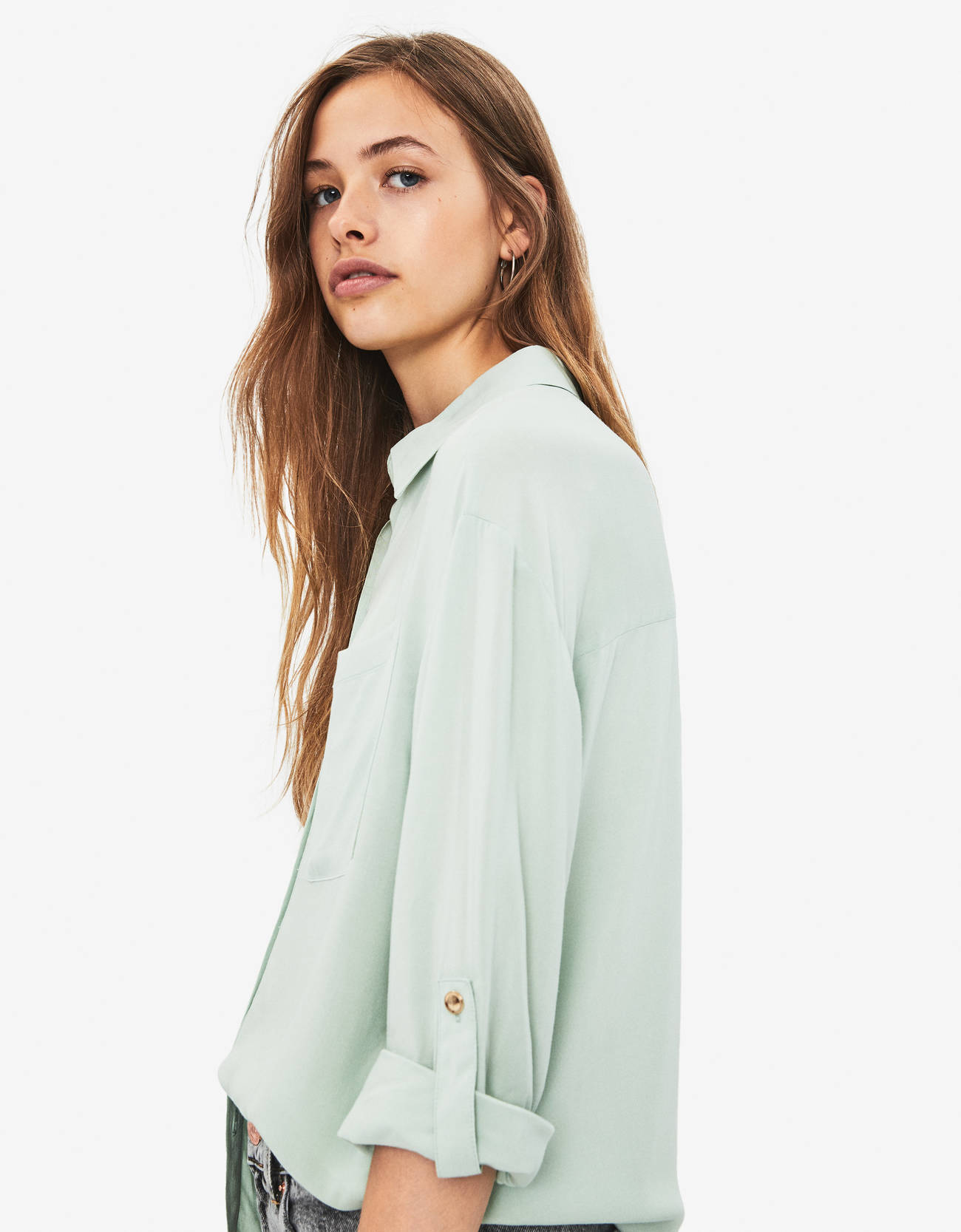 Bershka Kıvrık kollu gömlek 8 Bershka Kıvrık kollu gömlek 9
