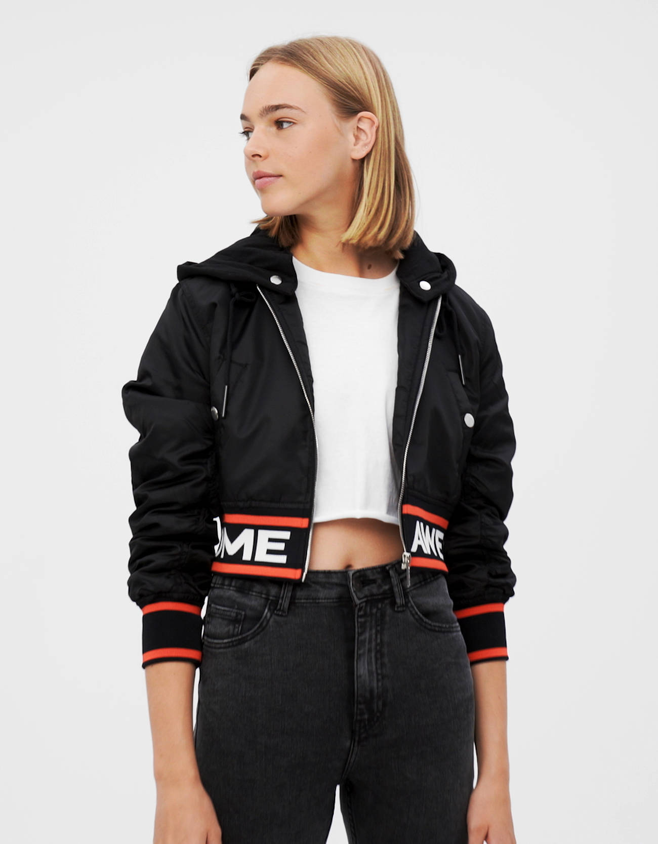 Bershka Kapüşonlu bomber mont 12 Bershka Kapüşonlu bomber mont 13