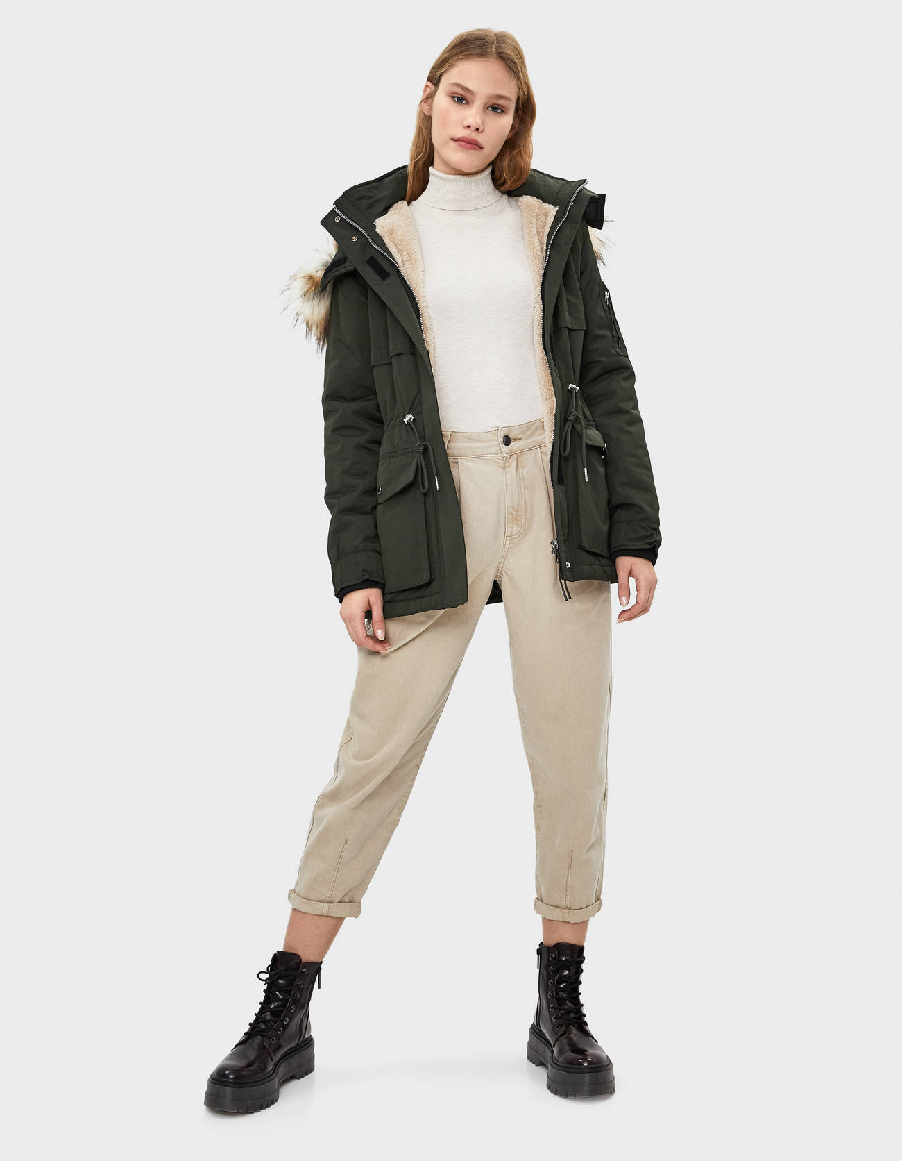 Bershka Kapüşonlu parka 8 Bershka Kapüşonlu parka 9