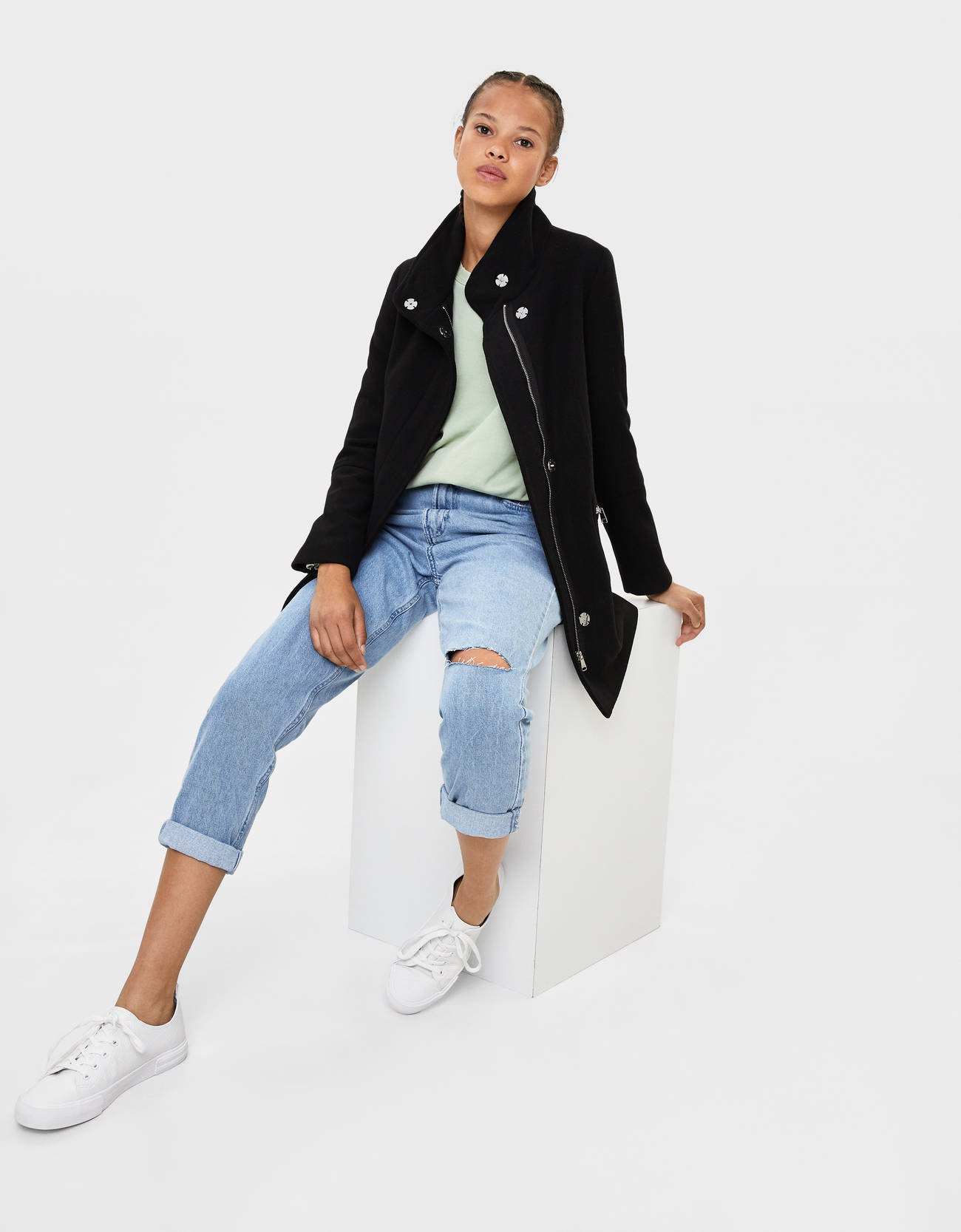 Bershka Kumaş kaban 2 Bershka Kumaş kaban 3